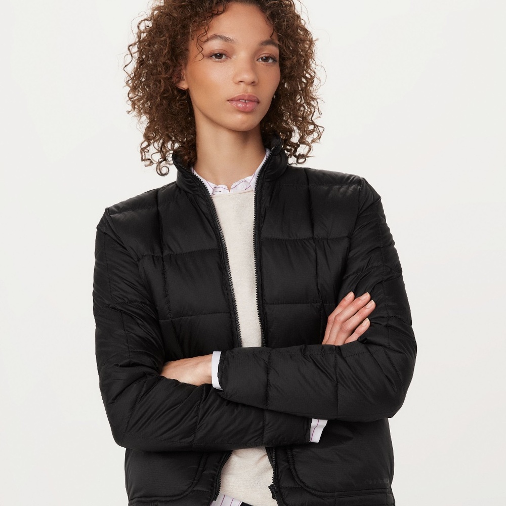 Frank And Oak The Aero Packable Puffer Jacket in Black Size MM